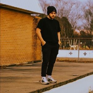 Meet your Posher, Zachary